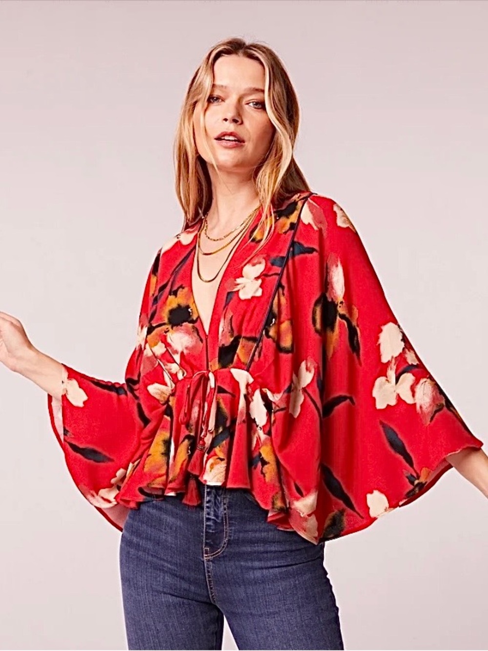 NWT BAND OF THE FREE HIGH PRIESTESS RED
FLORAL BATWING TOP